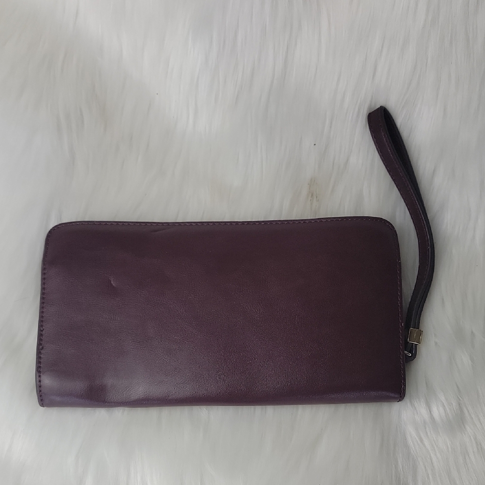THE LIMITED Burgundy Going Out Party Y2K Casual Zip Around Large Wristlet Wallet